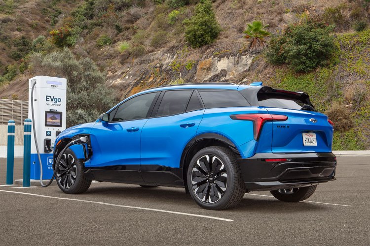 The Chevrolet Blazer EV, a competent, reasonably affordable and attractive electric SUV. So why did Chevy have to complicate it?