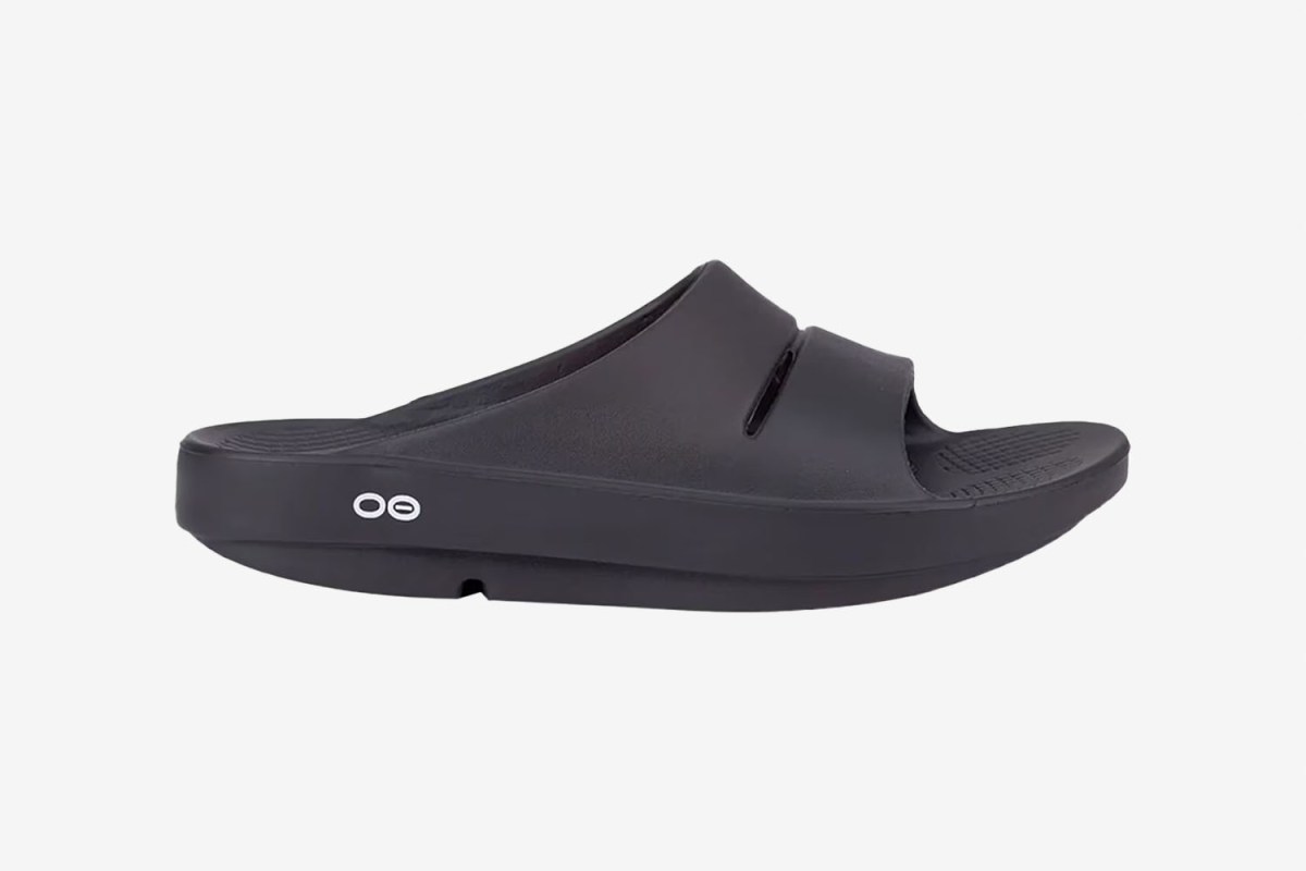 Oofos Ooahh Slide Sandals